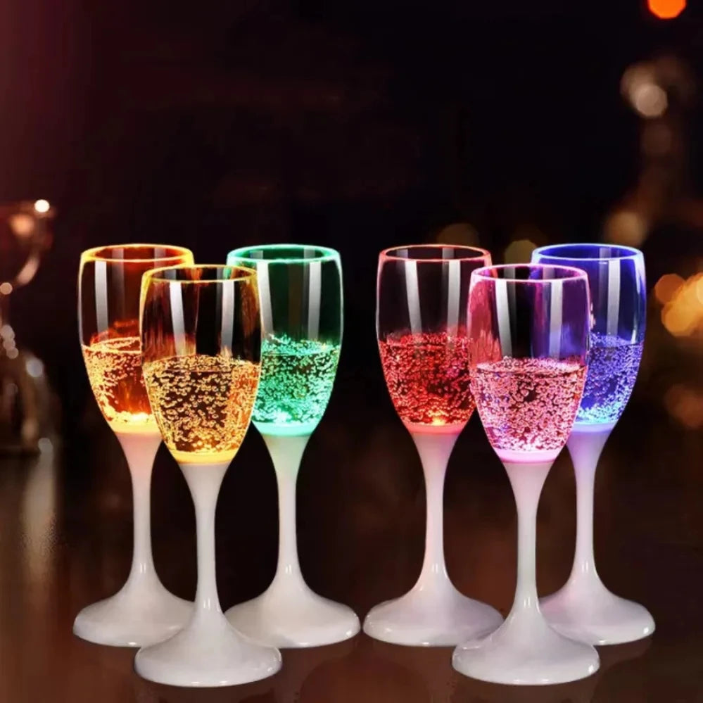 Party in Style with 6Pcs LED Light-Up Champagne Flutes – Perfect for Nightclubs, Christmas Parties, and Weddings!